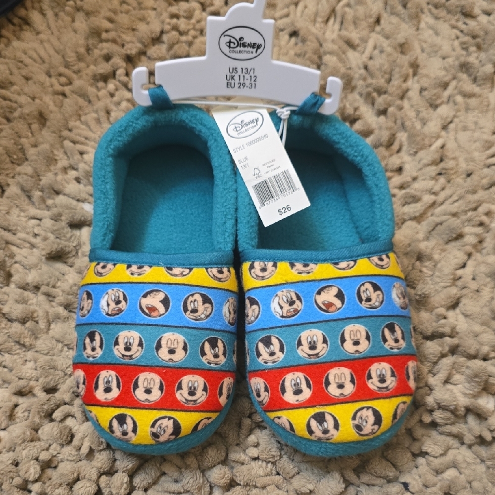 New Disney Kids Size 13-1 Slip-on Memory Foam Mickey Mouse‎ Face Slippers
